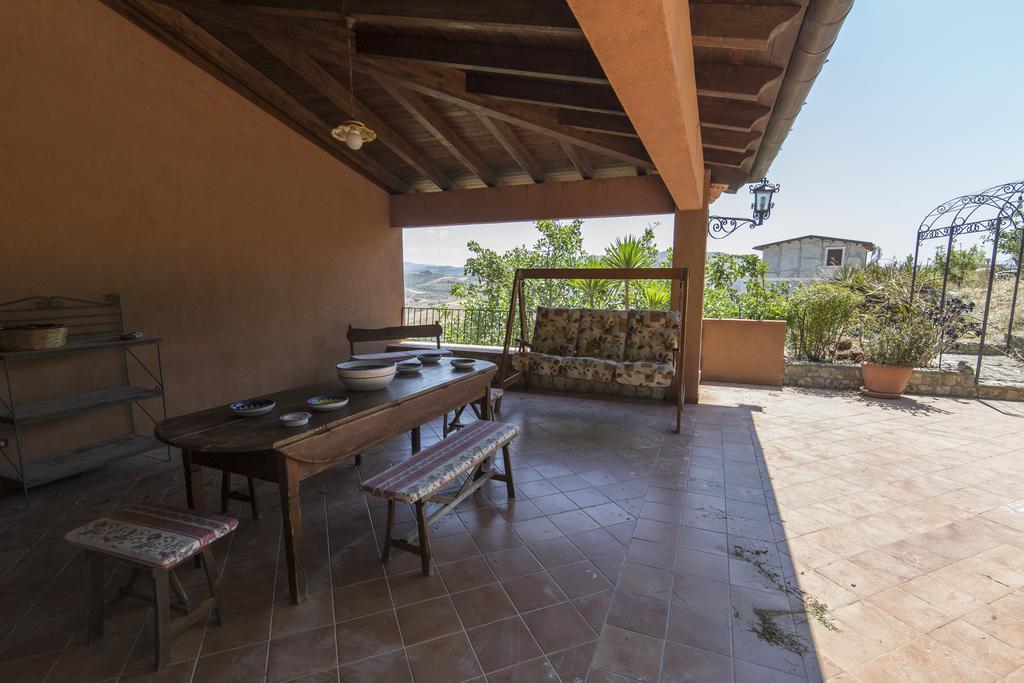 Country Sicily Home Favara Extérieur photo